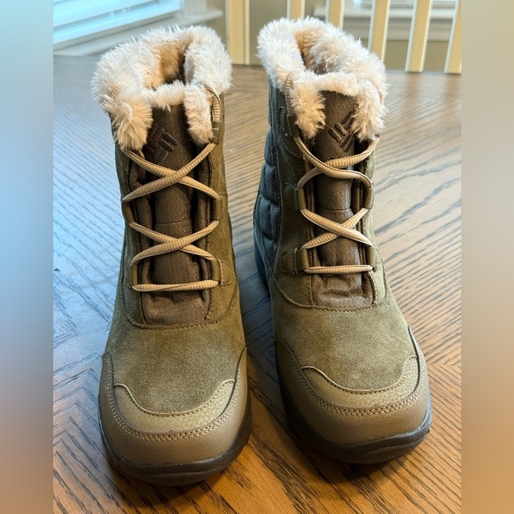 Women’s COLUMBIA Ice Maiden Shorty green winter boots- Size 8 - Picture 5 of 9